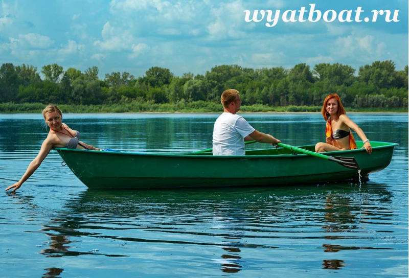 Лодка стеклопластиковая под мотор 70. Голавль лодка стеклопластик. Лодка голавль. Стеклопластиковая лодка голавль. Лодка стеклопластиковая под мотор 70.