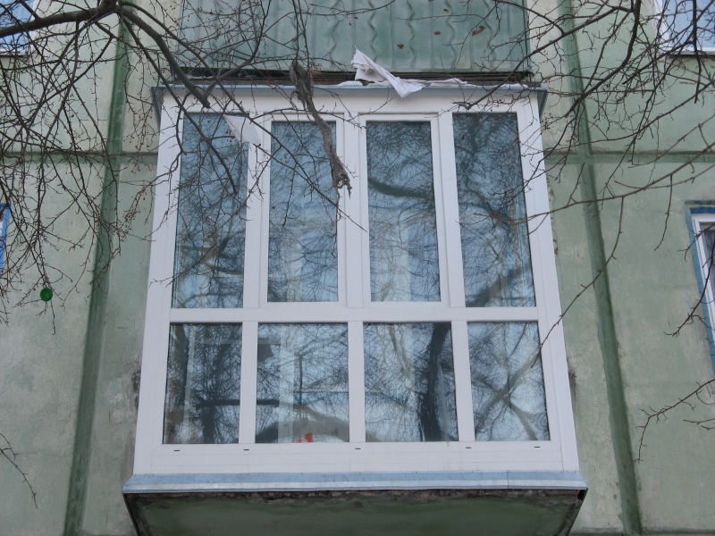 Остекление балконов и лоджий омск.