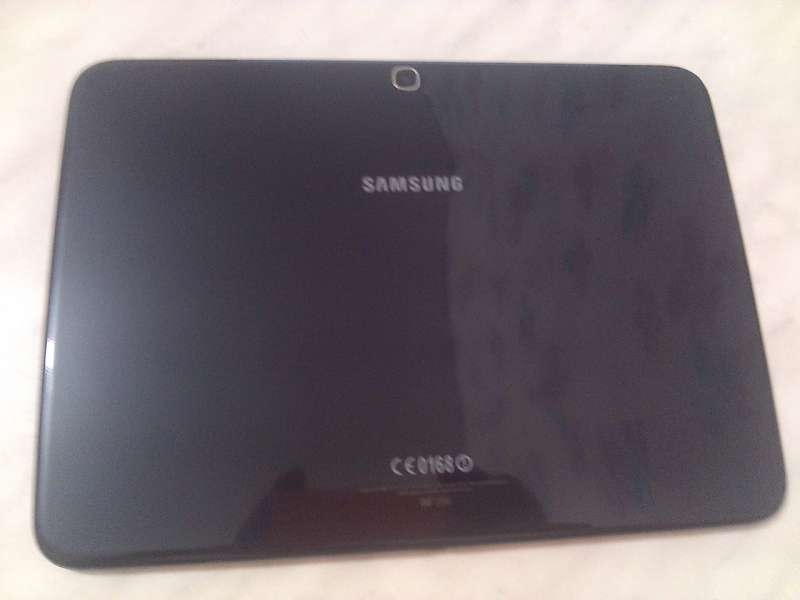 Срочно. продам планшет samsung TAB 3.10.1