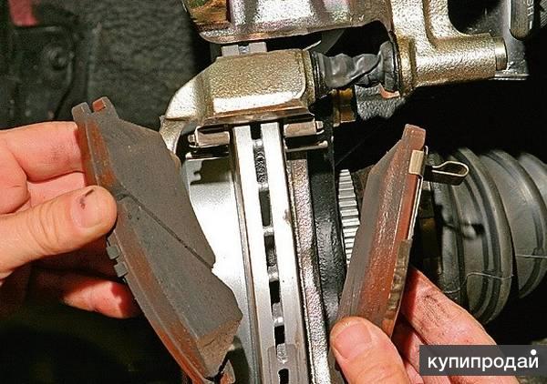 Как разобрать передние колодки