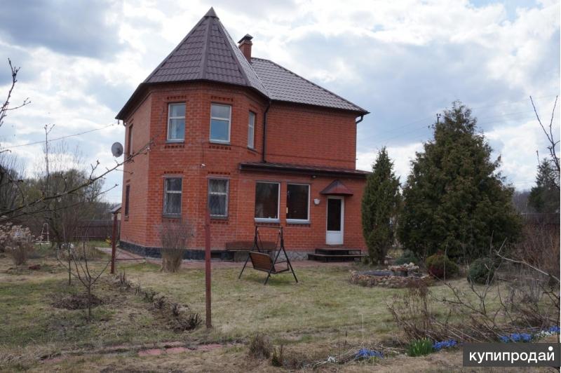 Продам дом в деревне, 190 кв.м., кирпичный