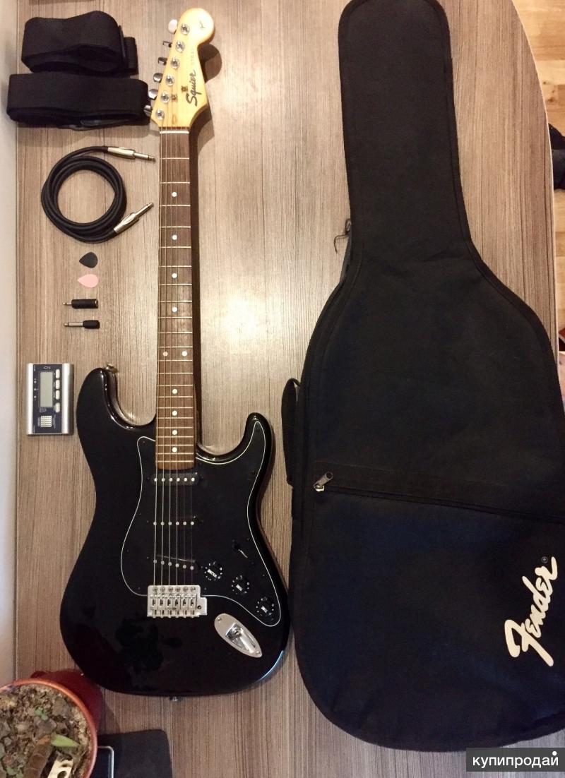 Продам электрогитару Fender Squier Strat (Китай)