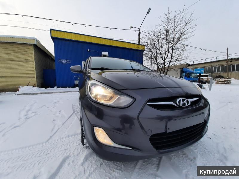 Hyundai solaris 2012 года