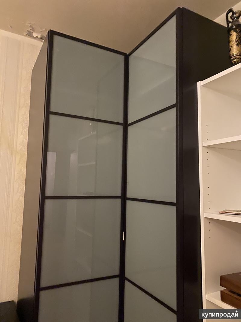 Шкаф угловой чёрный IKEA в Москве