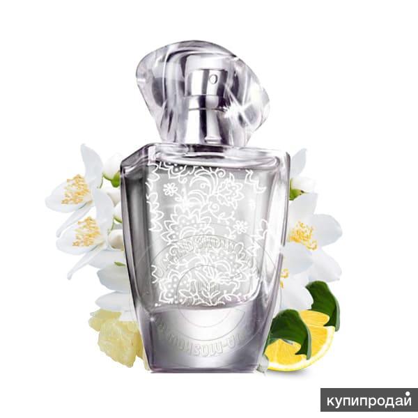 Amour avon. Парфюмерная вода amour Avon 30 мл. Парфюмерная вода эйвон Амур. Амур Парфюм эйвон. Эйвон Амур туалетная вода.