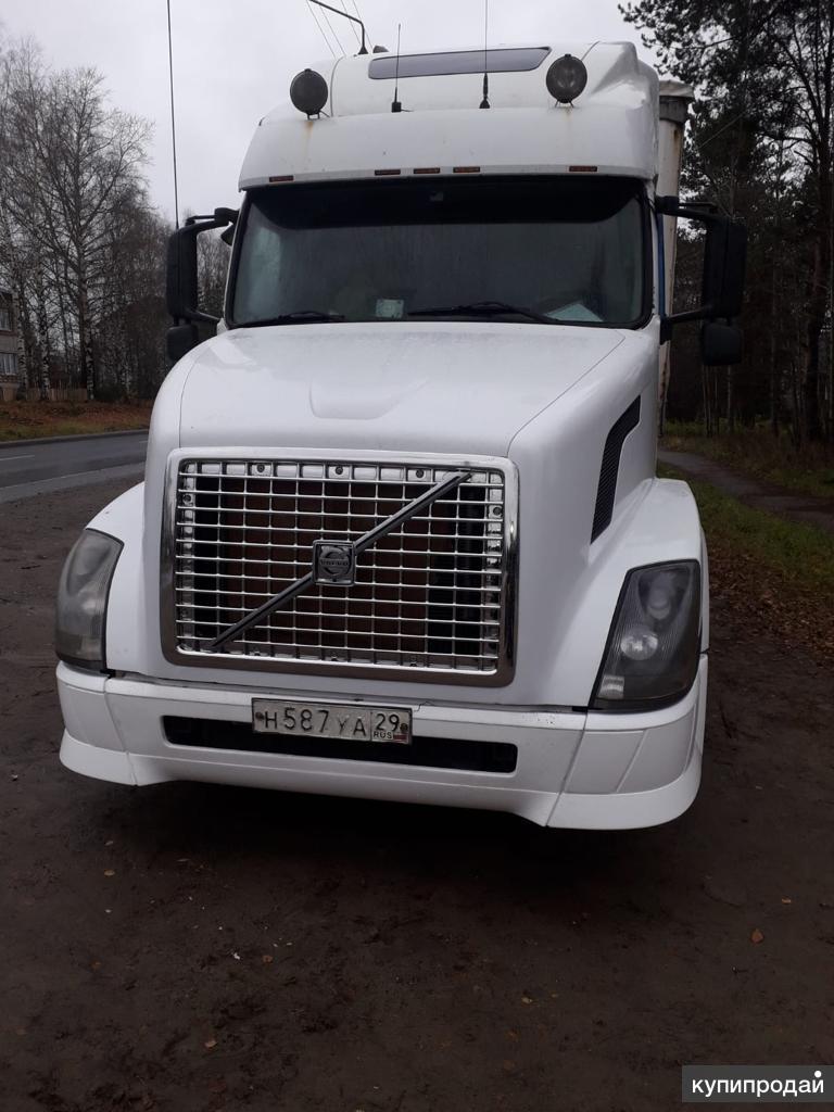 Капот вольво внл 670. Бампер передний вольво внл 670. 670 780. 670 780. Вольво внл хром бампер.