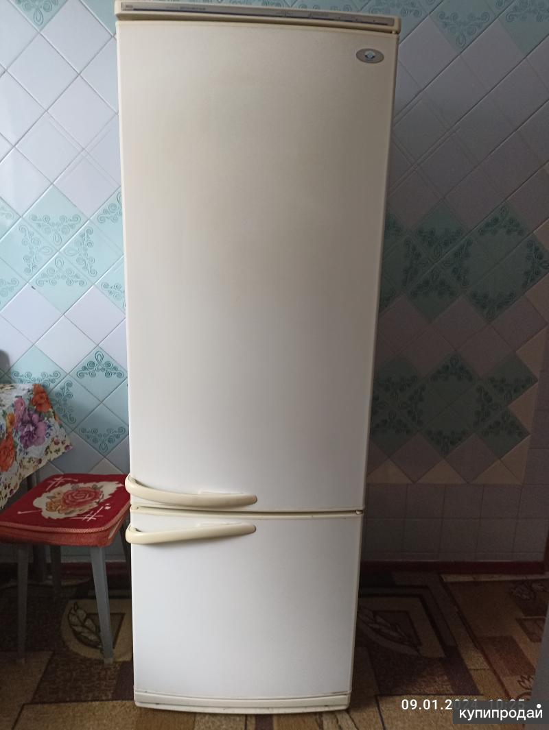 Продается б/у холодильник в Ростове-на-Дону