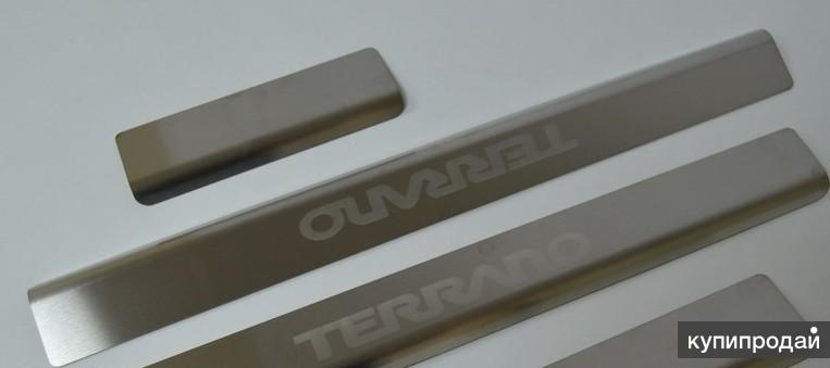 Накладки на пороги для Nissan Terrano (2014-)