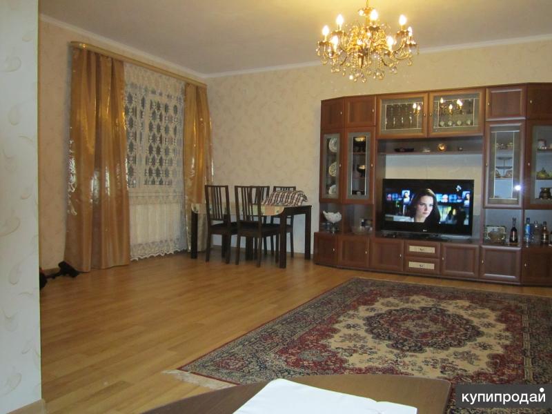Продам просторную квартиру.
