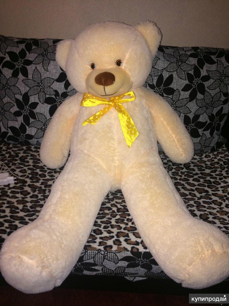 Авито нижний новгород плюш. Мишка большой новокузнецк. Авито нижний новгород плюш. Вязаный заяц из велюра. Огромный плюшевый заяц на карте.