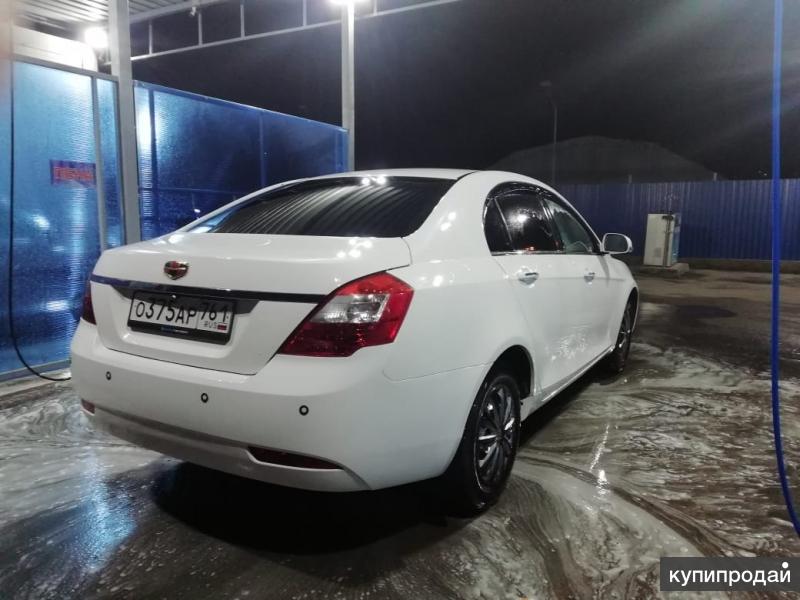 Белый geely emgrand ec7