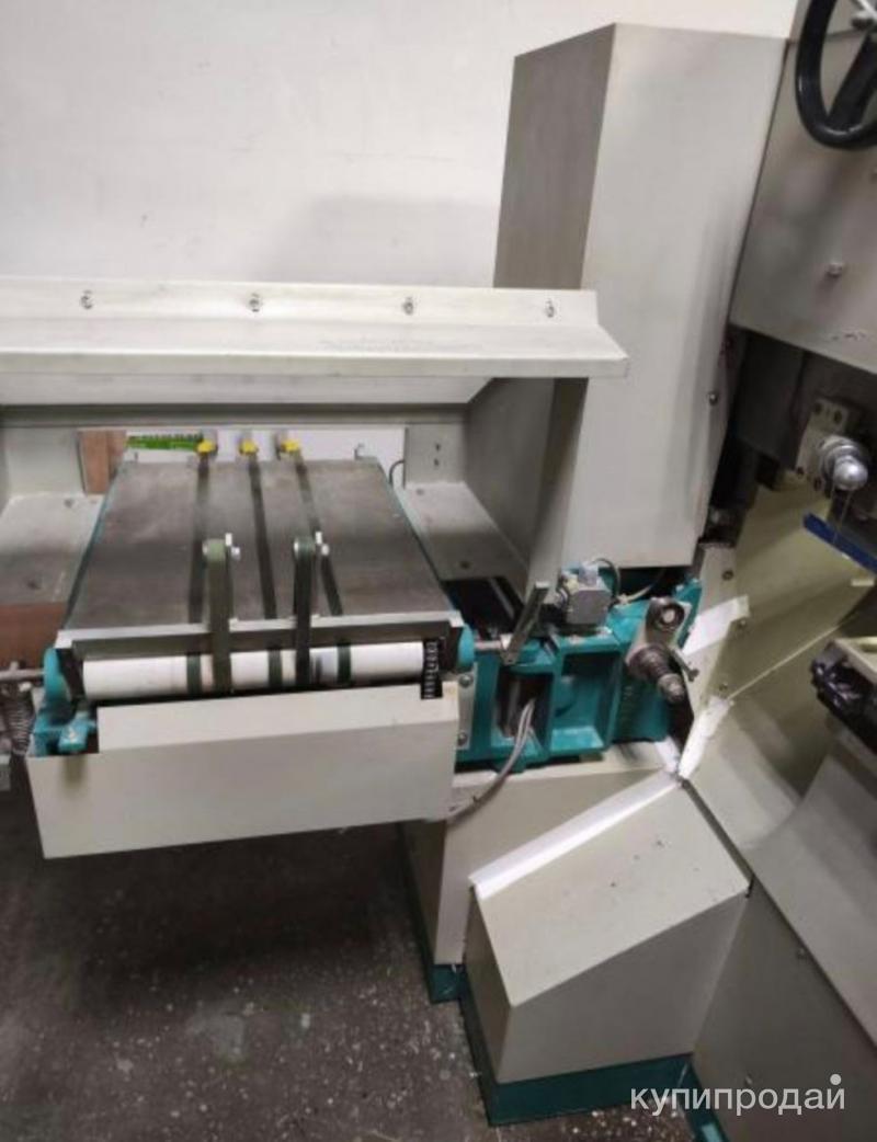 Работник завода. Рабочий на заводе. Слесарь мср набережные челны. 15. Рабочий цех.