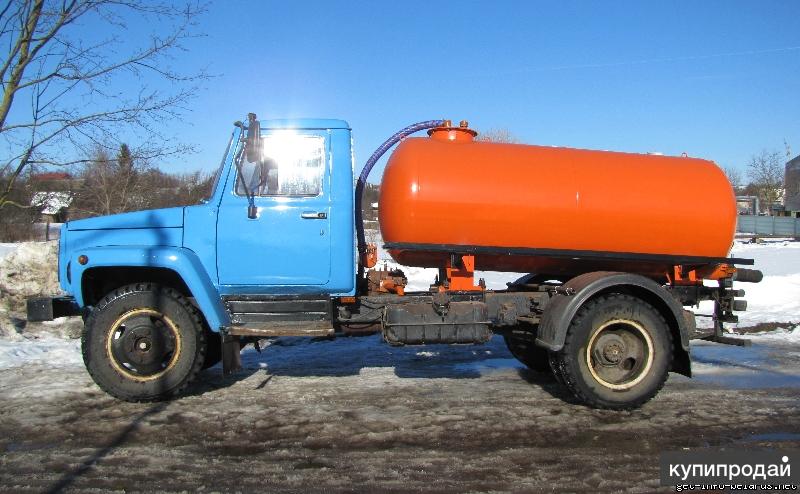 Откачка выгребной ямы. Ассенизатор профессия. Ассенизаторская машина. 292-002 откачка35. Газ 3307 ассенизатор.