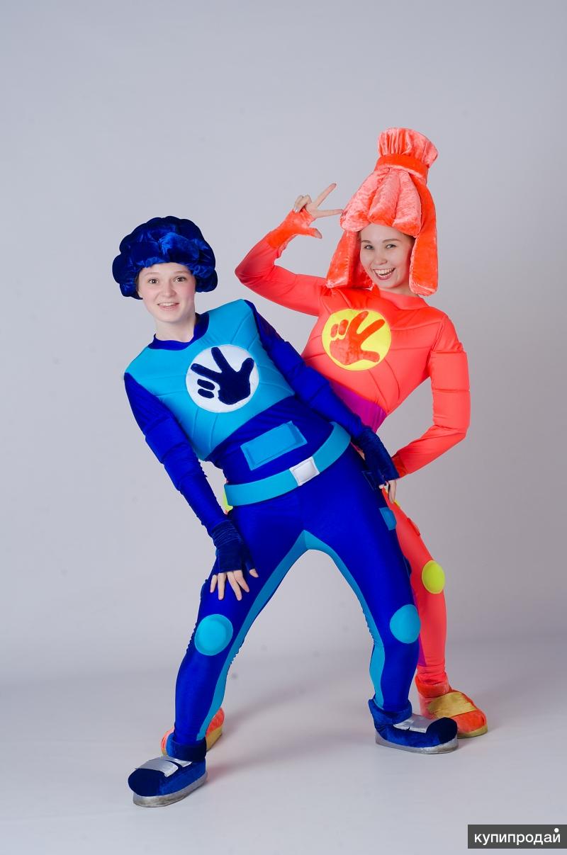 карамелька три кота аниматор. аниматор для детей 3 года. коржик 3 кота аниматор. организация праздников для детей. аниматоры 2 года ребенку.