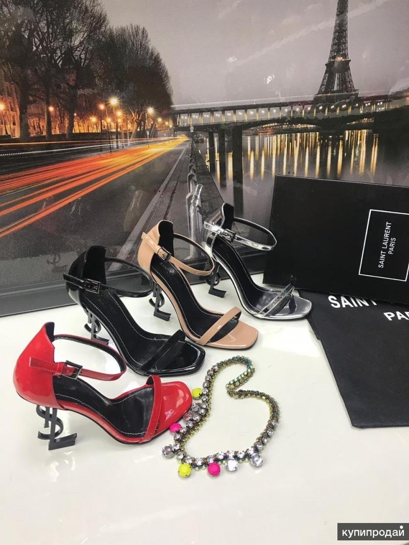Туфельки Saint Laurent
