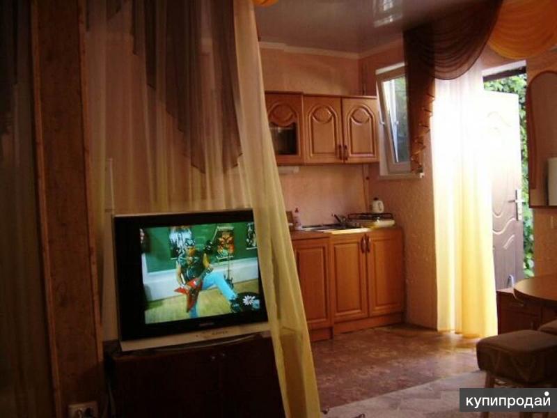 ДОМИК У МОРЯ в санаторно-курортной зоне Евпатории