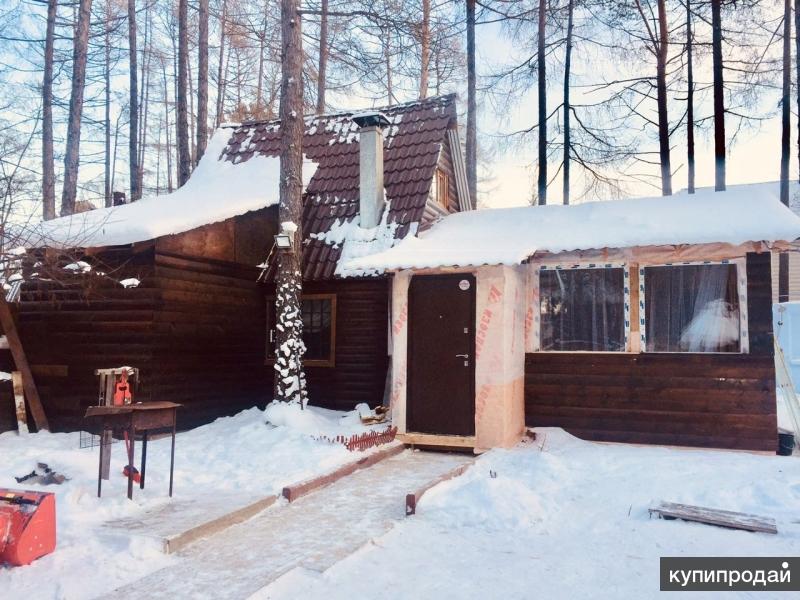 Дома на байкальском тракте. Загородный дом на Байкальском тракте. Домик на Байкальском тракте. Дом на берегу ангары. Баня Байкальский тракт.