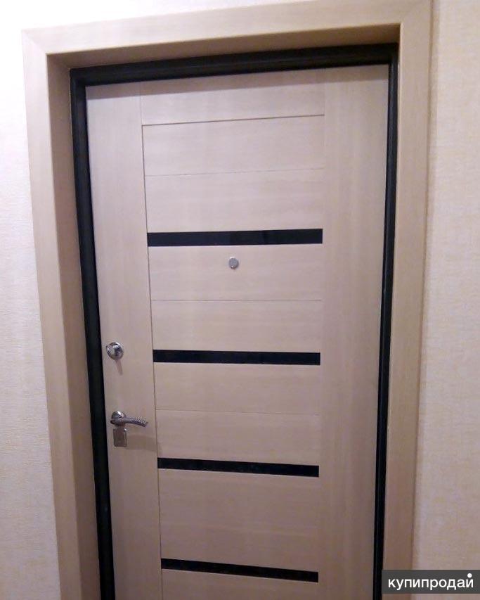 Входная дверь после монтажа. Дверные откосы. Откос двери. Дверные откосы на входную дверь. Откосы на входную дверь металлическую