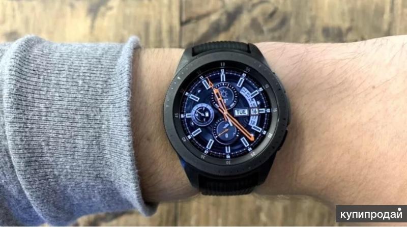 Samsung galaxy watch classic 46. Samsung Galaxy watch 42mm. Часы Samsung Galaxy watch 42mm. Часы самсунг галакси вотч 42 мм. Самсунг Гэлакси вотч 4 46мм.