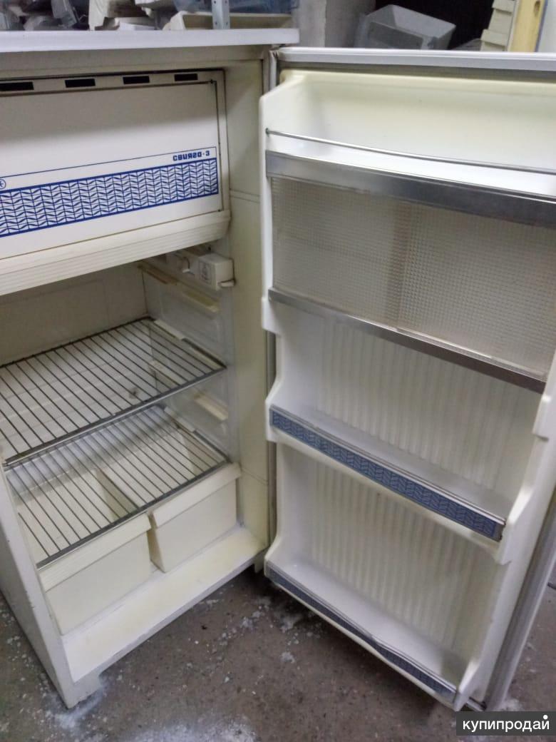 Куплю холодильники б у новосибирск. Холодильник Свияга. Холодильник Свияга однокамерный. Холодильник Свияга бу. Холодильник бу в Новосибирске.