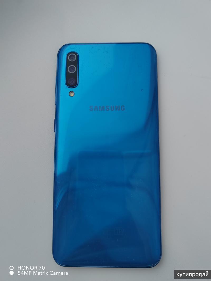 Мобильный телефон samsung А50 в Октябрьском