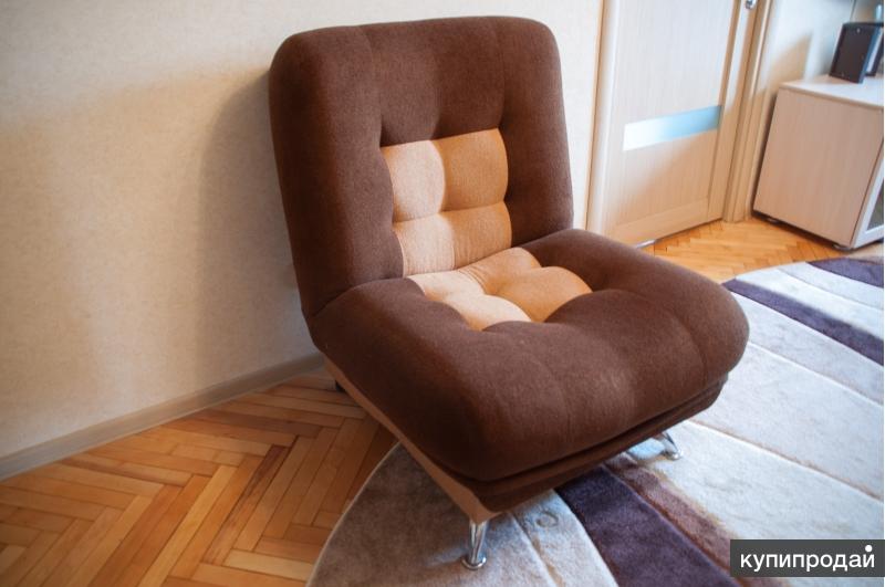 Кресло-кровать с пуфом в Москве