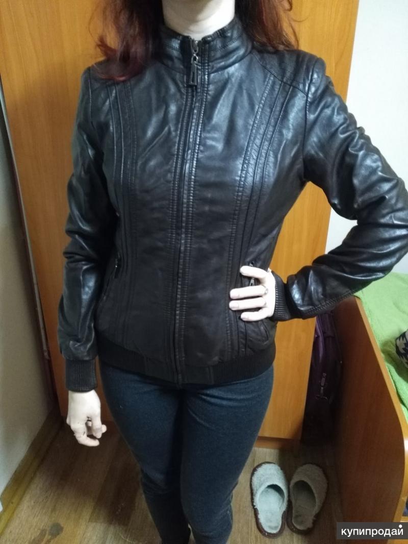 Куртка авито 46 48. Angmifer куртки кожаные женские. Кожаная куртка женская брендовая. Кожаные куртки в Барнауле женские. Кожаные куртки на авито.
