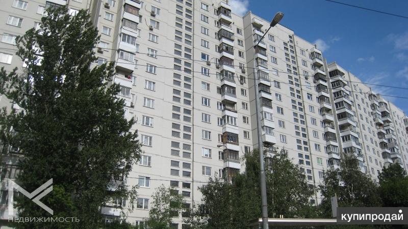 Комната в 3-к 13 м2, 1/16 эт.
