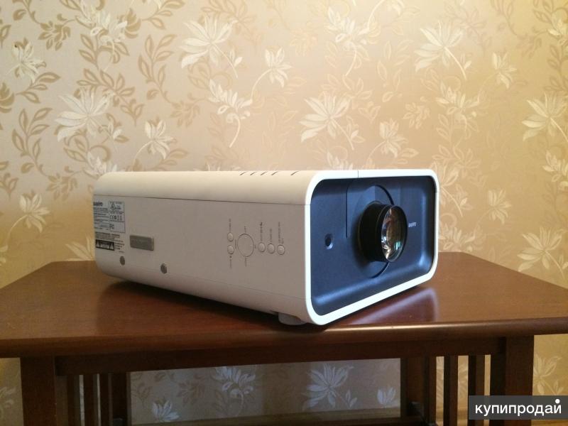 Проектор Sanyo PLC-XP100L