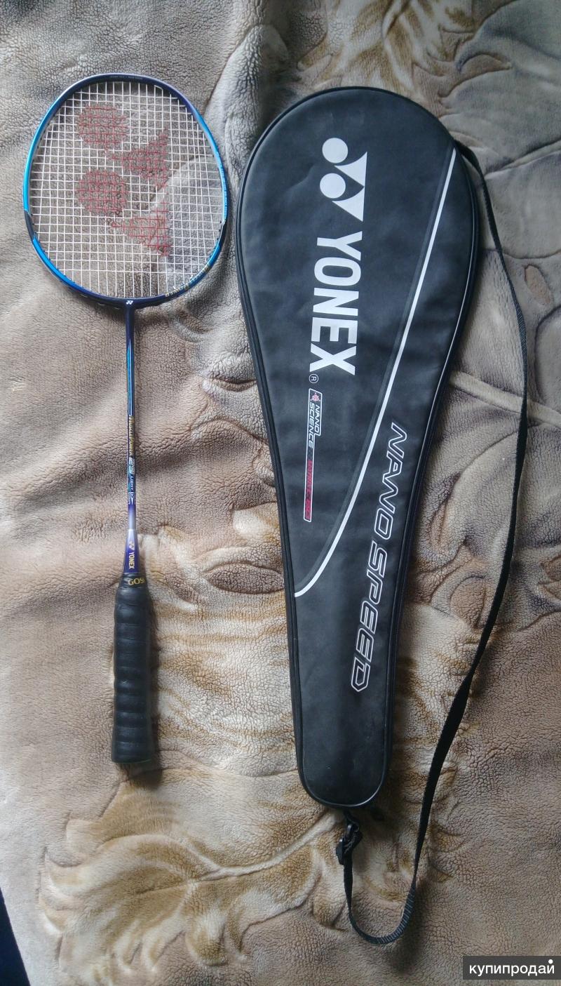 Ракетка для бадминтона Yonex 700