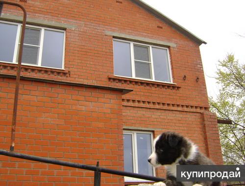 Кирпичный дом с красивым видом и большим участком