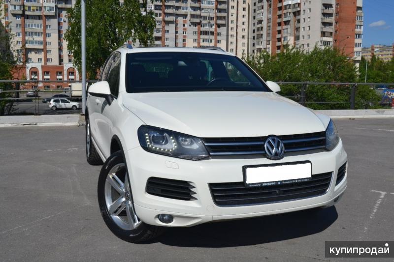 Туарег 2011. Фольксваген Туарег 2011 года. VW Touareg 2011 белый. Volkswagen Touareg 2011 года. Туарег 2011 белый.