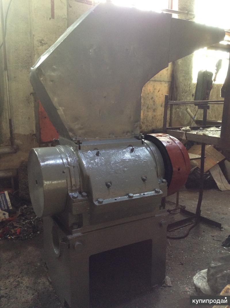 Дробилку ипр. Измельчитель ипр-150м. Дробилку ипр. Ипр 450 дробилка. Дробилка пластмасс ипр 100.