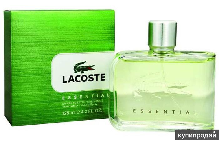 Lacoste "Essential"