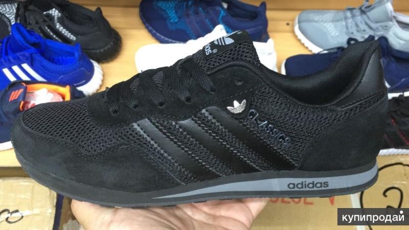Новые Adidas (натур. замша) Кроссовки Адидас 40-41 размера
