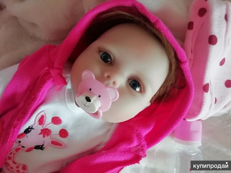 Реборна без волос. Купание силиконового реборна. Можно ли мыть реборна. Купание силиконового реборна. Как купают реборна силиконовая.