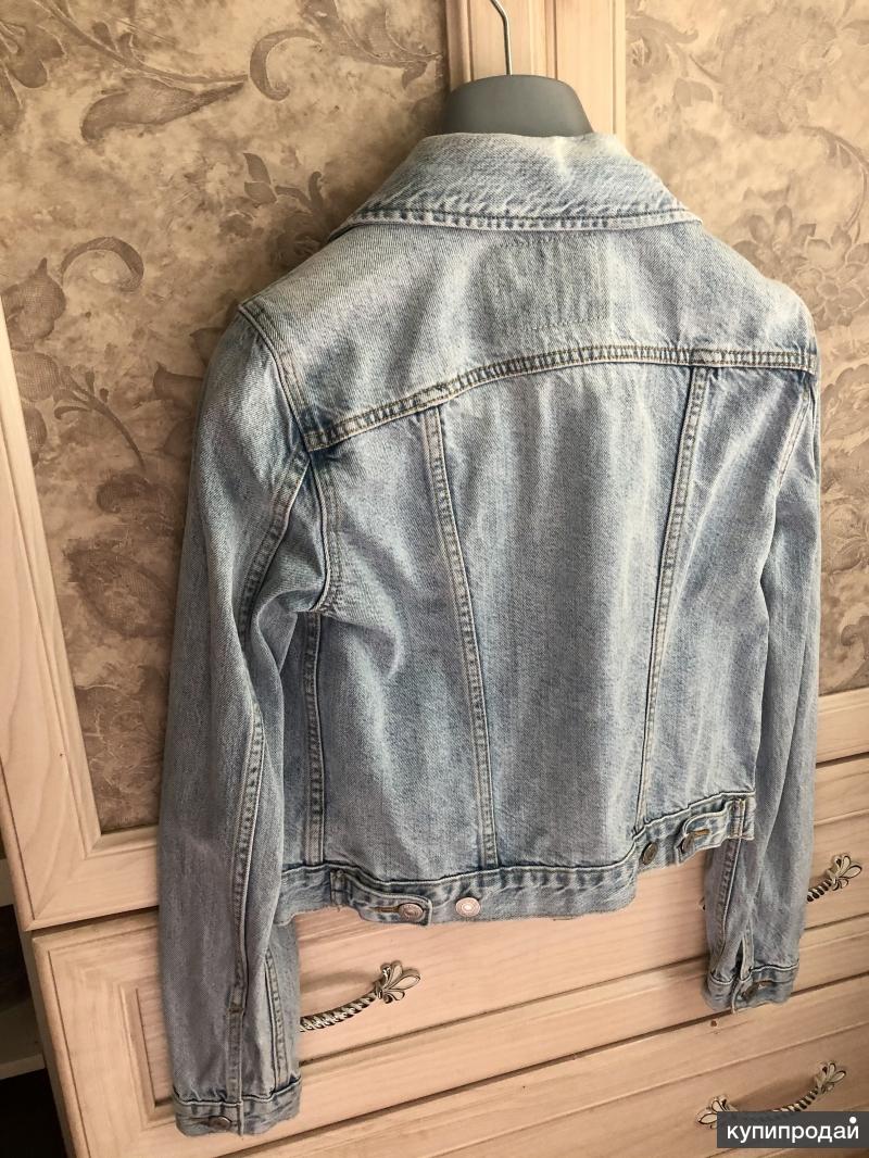 Классическая джинсовая куртка Levi’s. в Москве