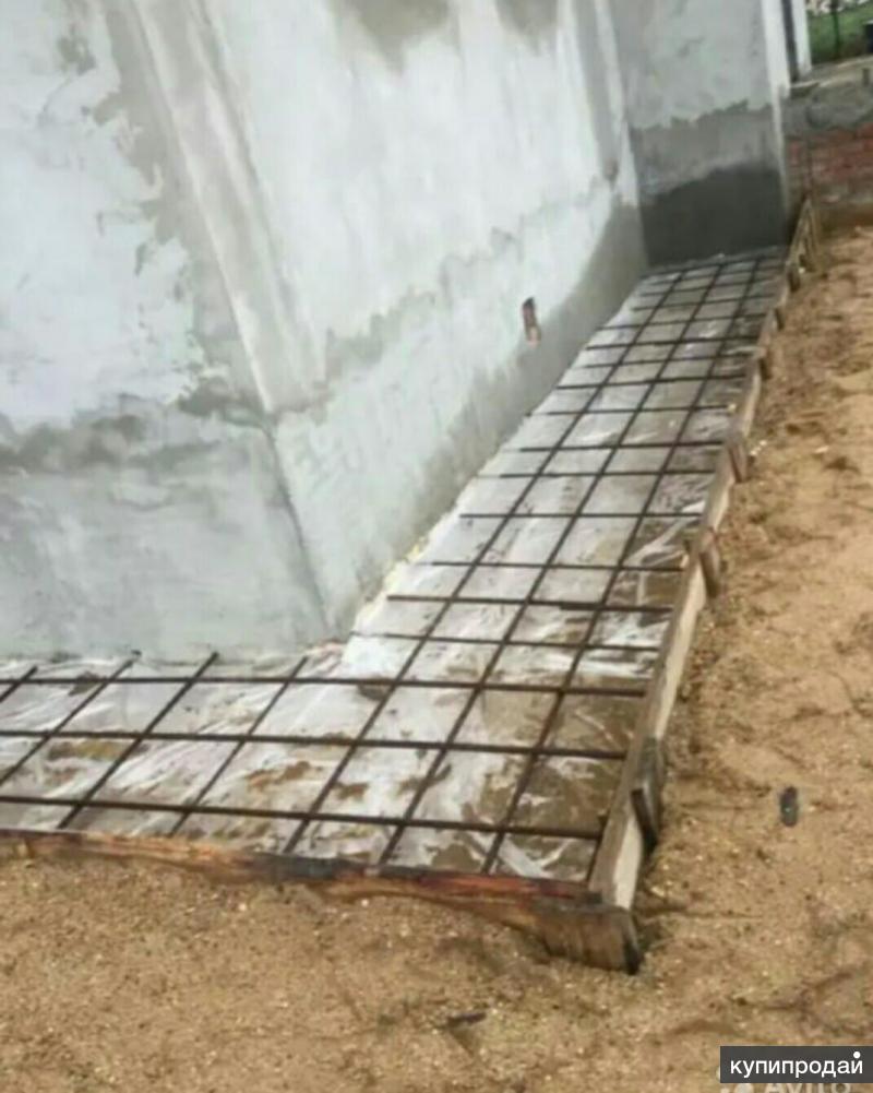 Строительная бригада в Москве