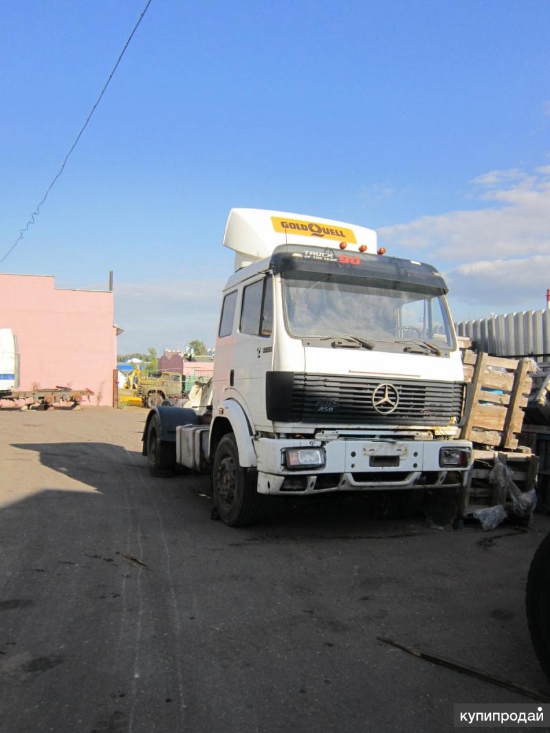 Инфорком разборка грузовиков долматово. Мерседес 1733l. Разборка грузовых мерседесов. Разборка грузовых мерседесов. Разбор грузовых автомобилей воронеж.