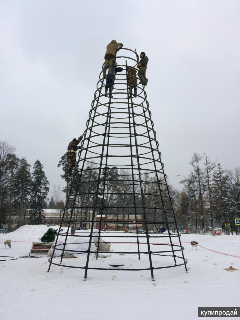 Ели 8 м. Уральская каркасная ель 15 метров. Каркас для уличной елки. Каркас для новогодней елки.