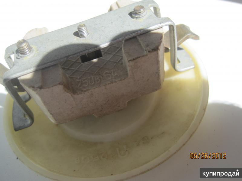 Электроустановочные изделия Союз бу *Сдвоенные внутренние розетки в Москве