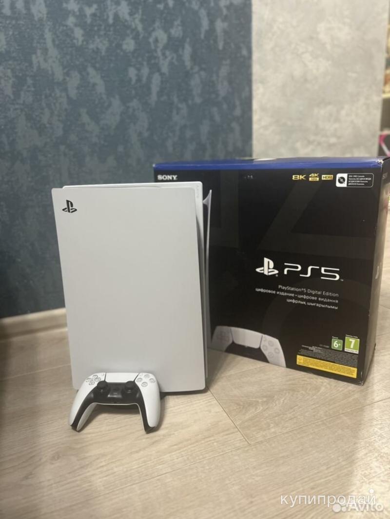 Продам Sony PlayStation 5 digital edition в Барнауле