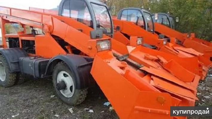 Лаповый снегопогрузчик КЗДМ-206 Кургандормаш