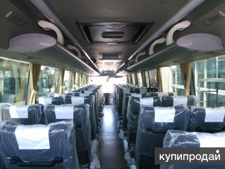 Туристский автобус Golden Dragon xml6126jr