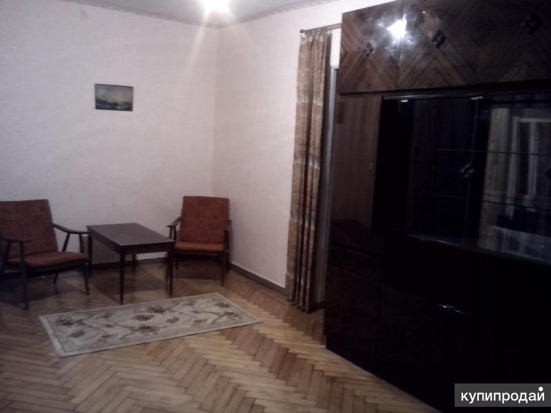 2-к квартира, 42 м2, 4/4 эт.