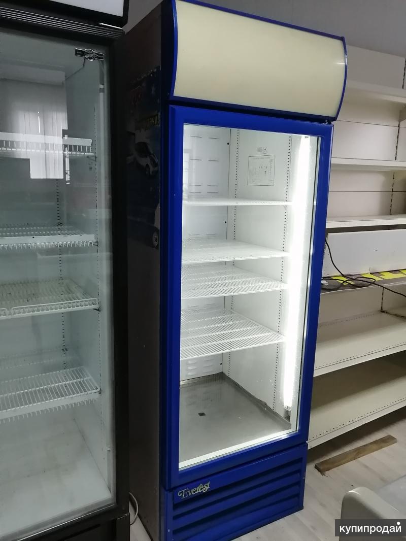 Б у холодильник новгород. Холодильная витрина ВХЗ-1007. Холодильник магазинный. Коммерческие холодильники. Холодильник для магазина.