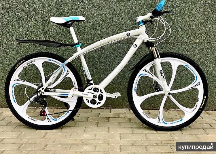 Велосипед бмв купить. Велосипед БМВ лайм. Серый велосипед BMW. Велосипед БМВ на литье. Велосипед БМВ голубой.