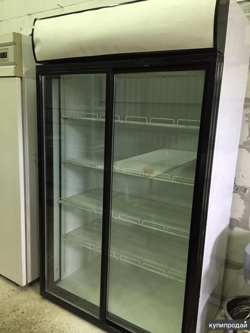 Витринный холодильник б у. Шкаф холодильный Caravell 601. Шкаф холод.со стеклом Caravell 801. Витрина Polair холодильные витрины. Холодильная витрина Derby.