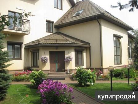 Продается дом 680 кв.м. на участке 36 соток: Московская обл., д. Семенищево