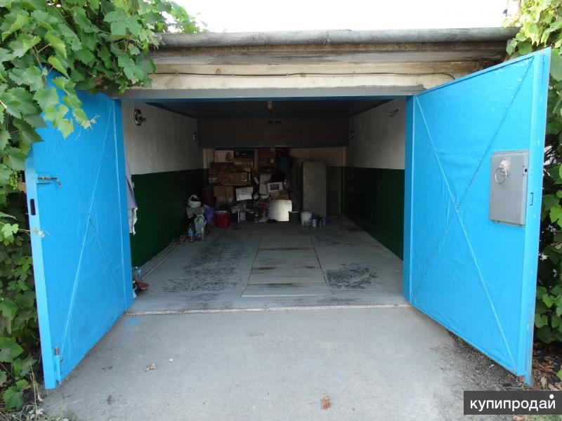 Крымский гараж. Гараж 28 квадратных метров. Гараж Керчь. Гаражи в Крыму. Лодочный гараж Керчь.